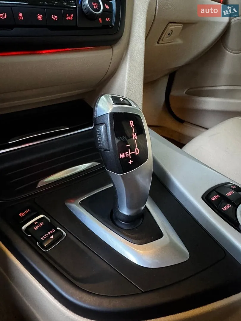 2012 BMW 3er - мініатюра 26