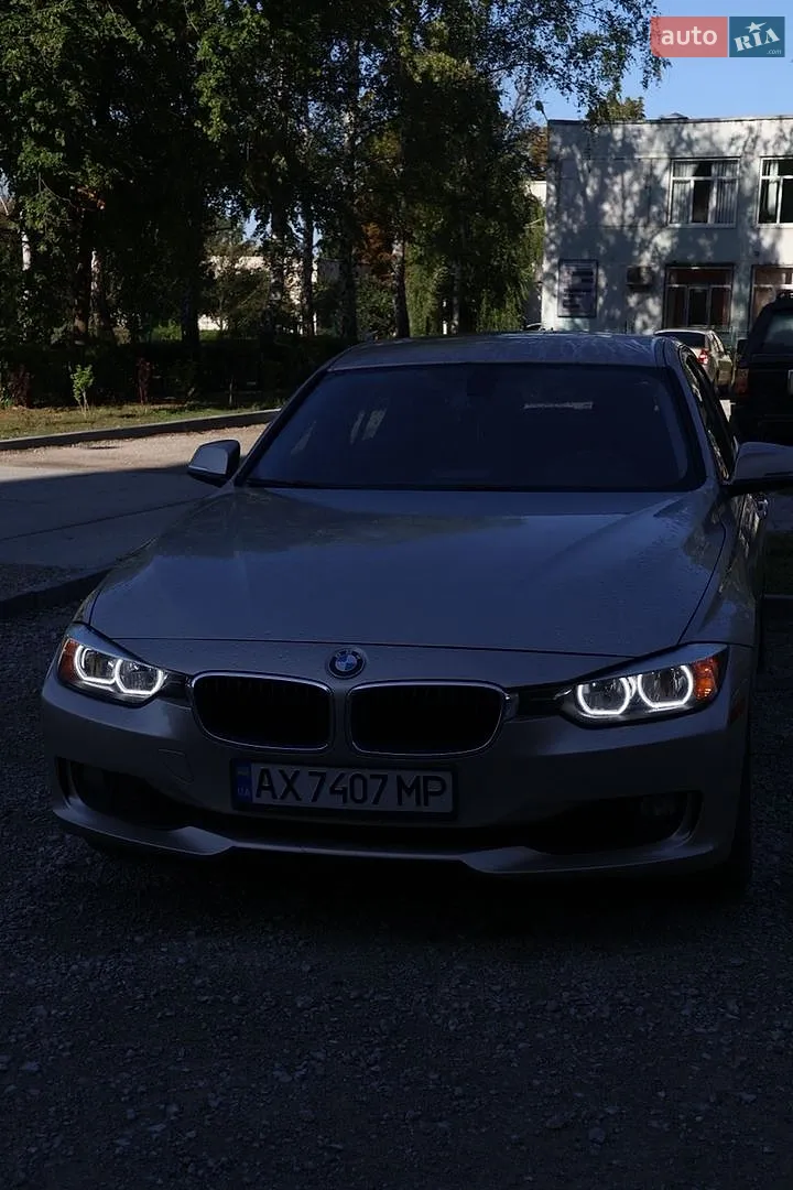 2012 BMW 3er - мініатюра 12