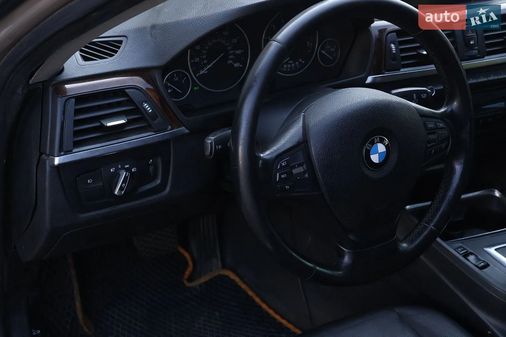 2012 BMW 3er - мініатюра 19