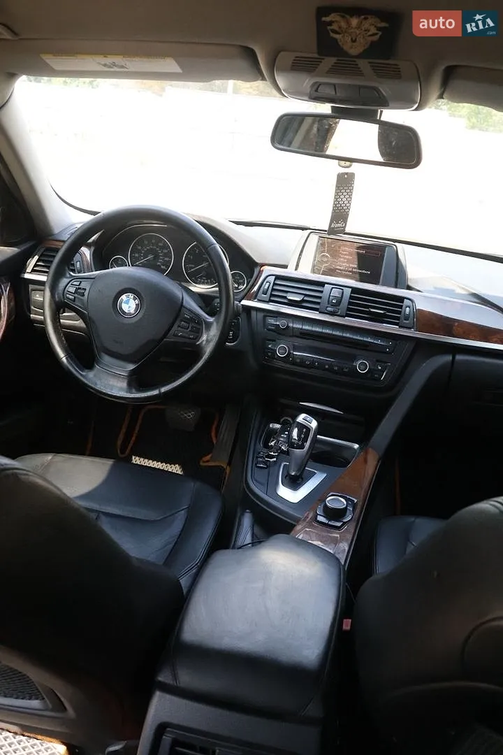 2012 BMW 3er - мініатюра 24