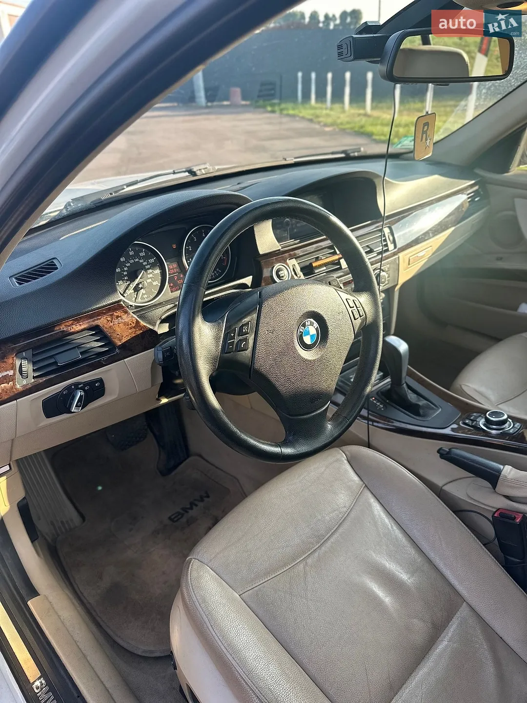 2011 BMW 3er - мініатюра 11