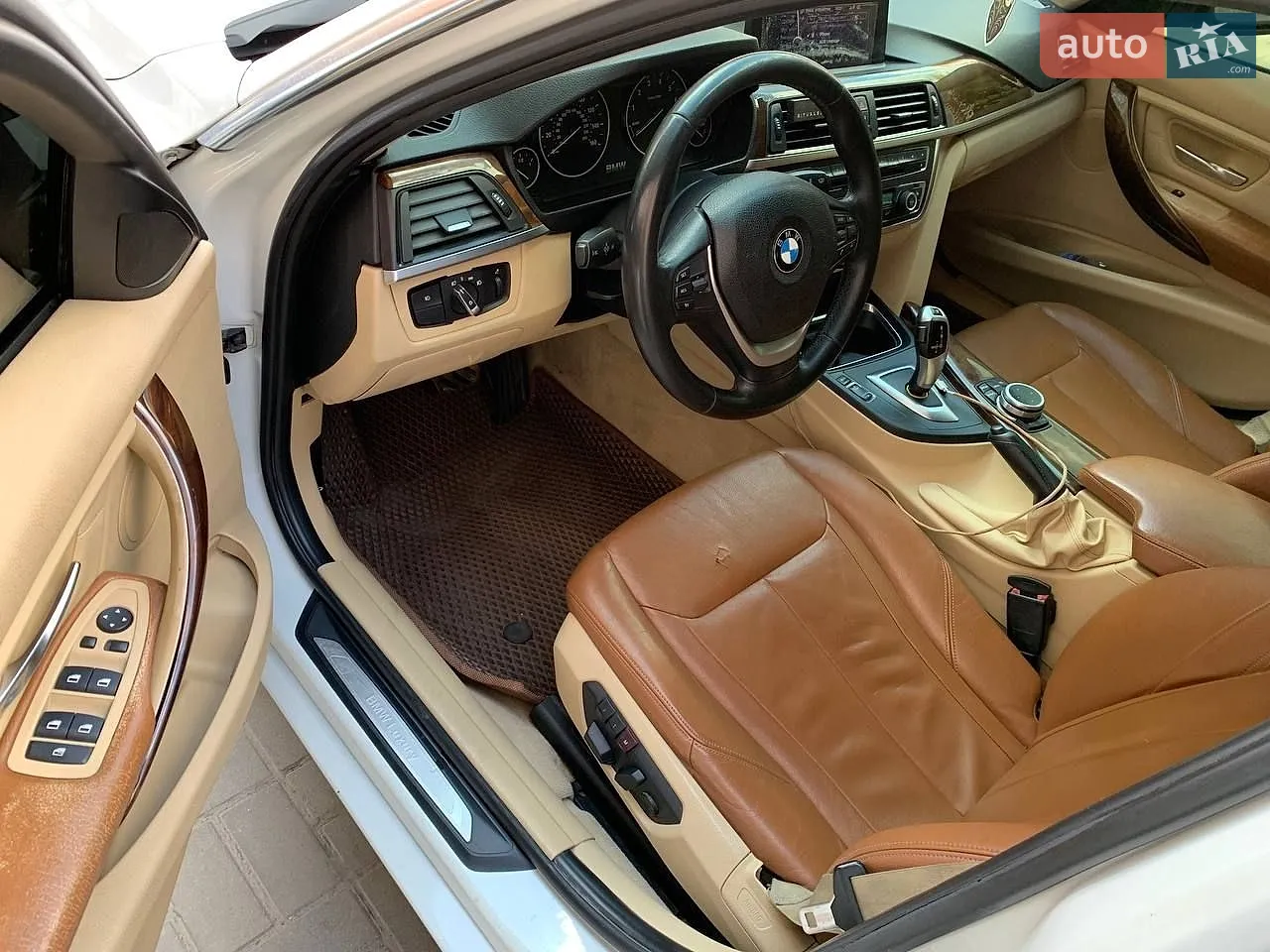 2012 BMW 3er - мініатюра 11