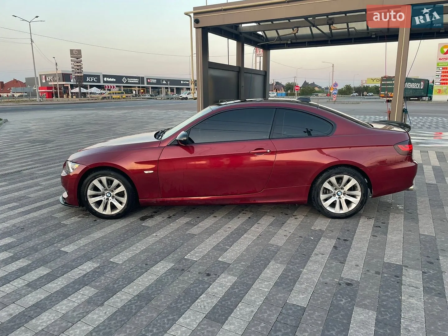 2010 BMW 3er - мініатюра 4