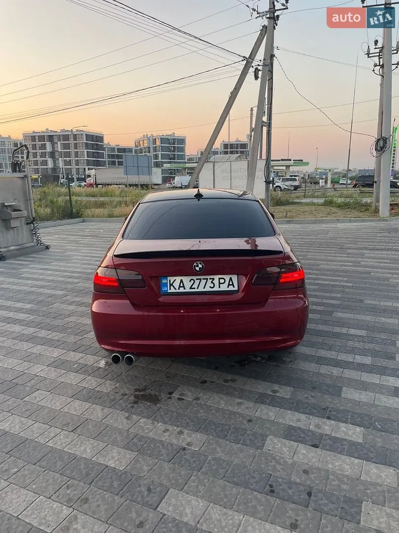 2010 BMW 3er - мініатюра 10