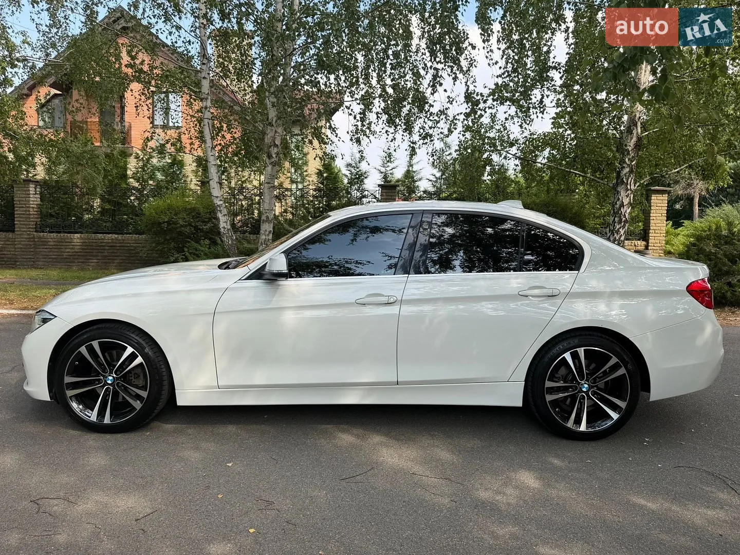 2016 BMW 3er - мініатюра 2