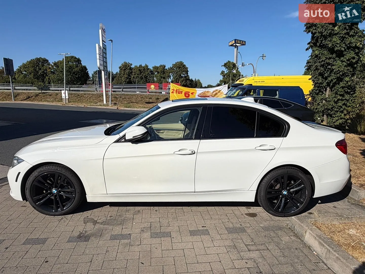 2016 BMW 3er - мініатюра 2