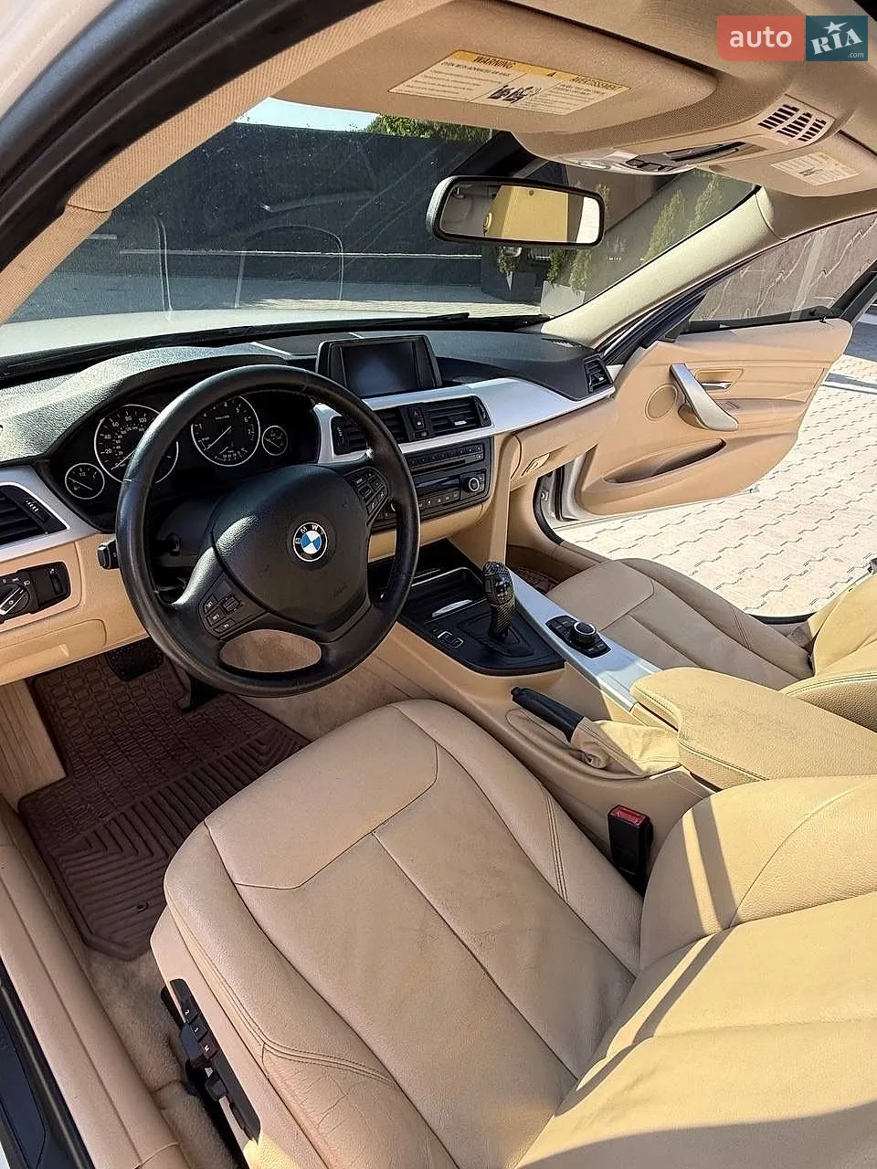 2012 BMW 3er - мініатюра 12