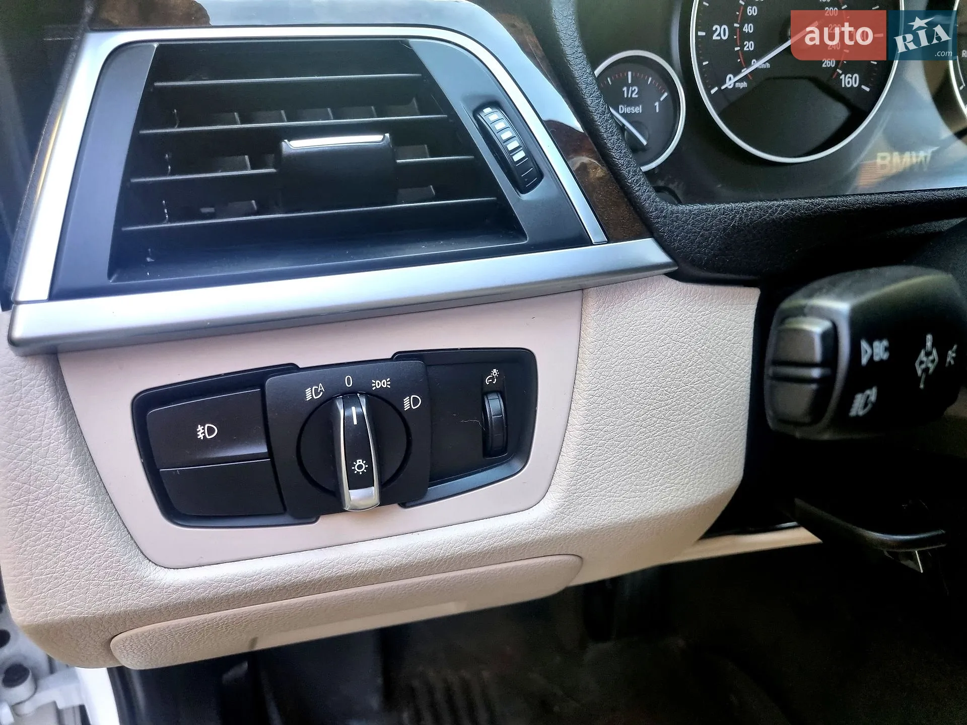 2015 BMW 3er - мініатюра 11