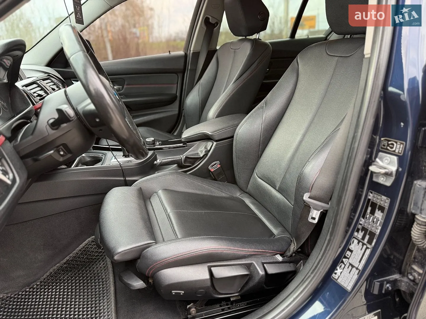 2012 BMW 3er - мініатюра 13