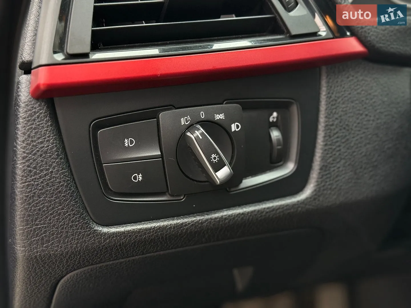 2012 BMW 3er - мініатюра 22