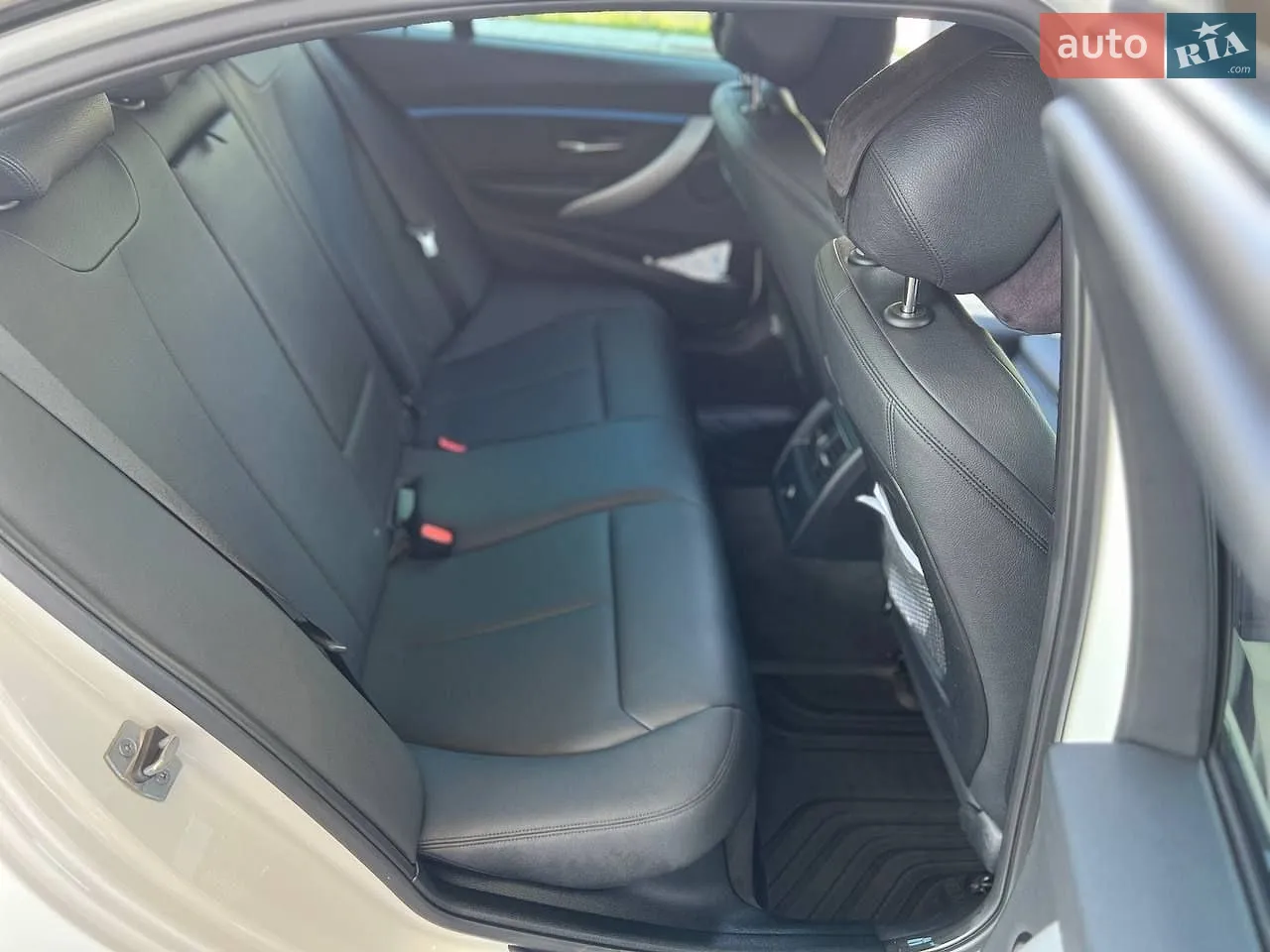 2016 BMW 3er - мініатюра 24