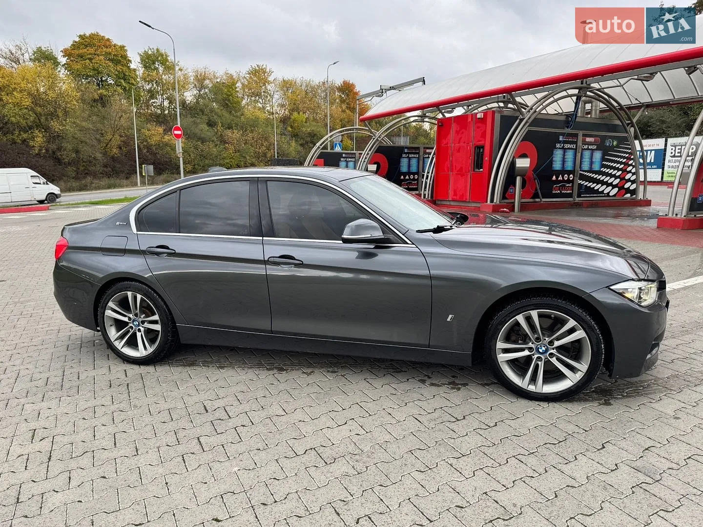 2017 BMW 3er - мініатюра 13
