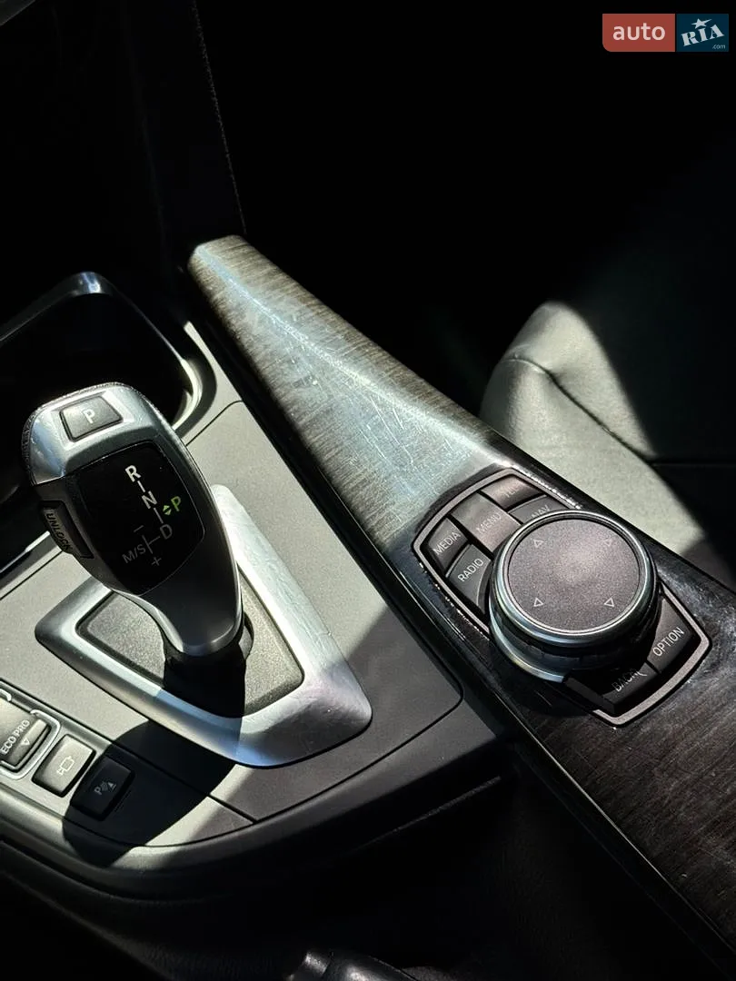 2015 BMW 3er - мініатюра 18
