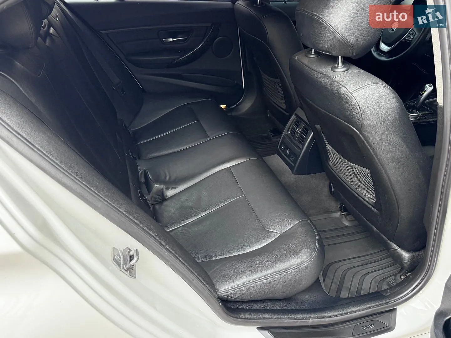 2015 BMW 3er - мініатюра 15