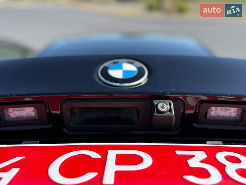 Седан BMW 3 Series 2020 в Львове