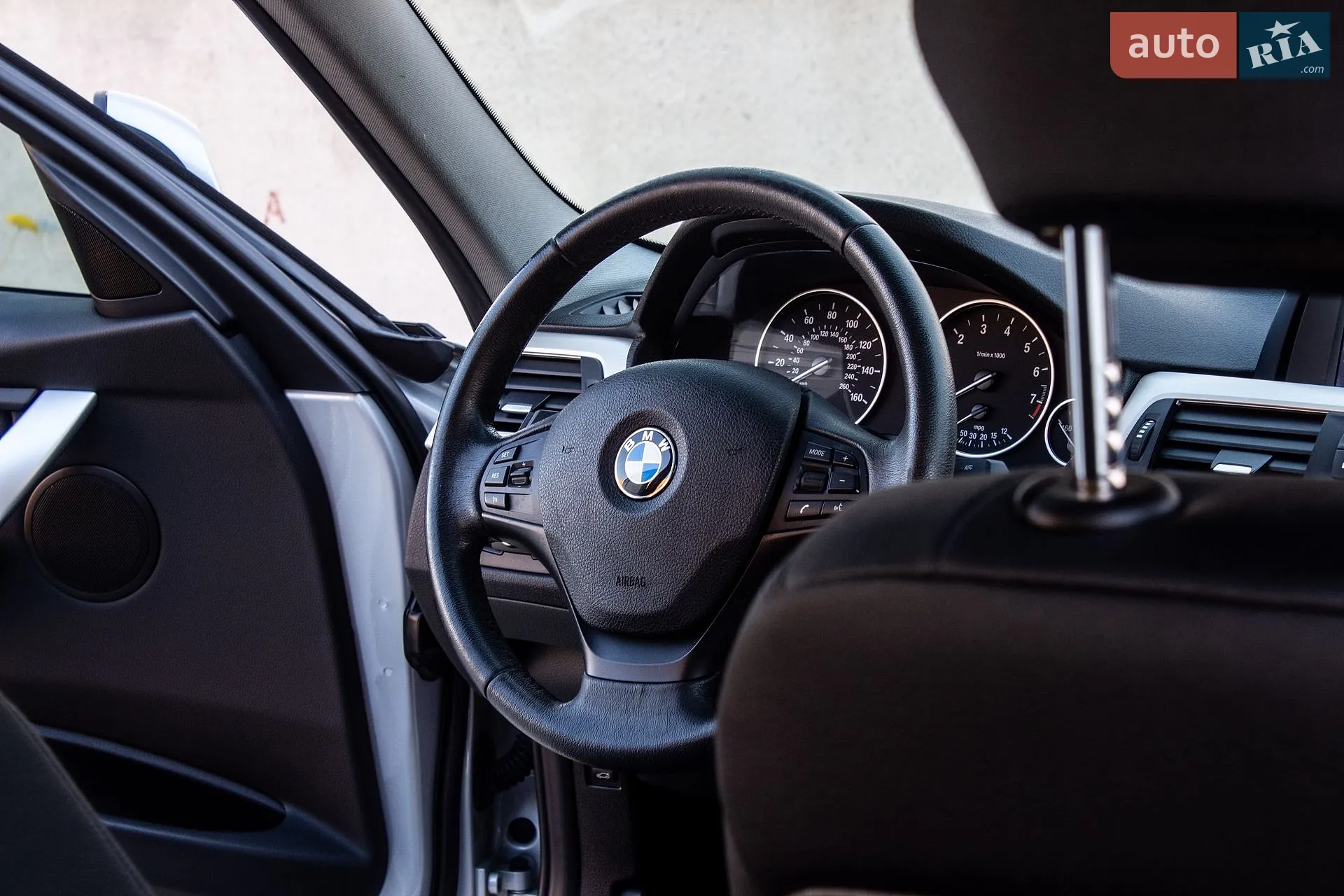 2017 BMW 3er - мініатюра 33