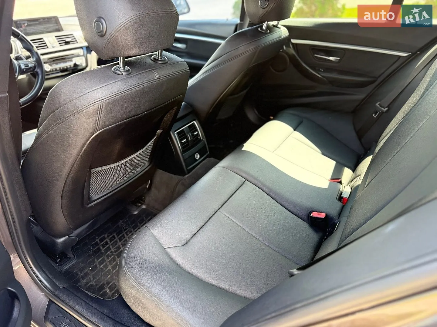 2014 BMW 3er - мініатюра 22