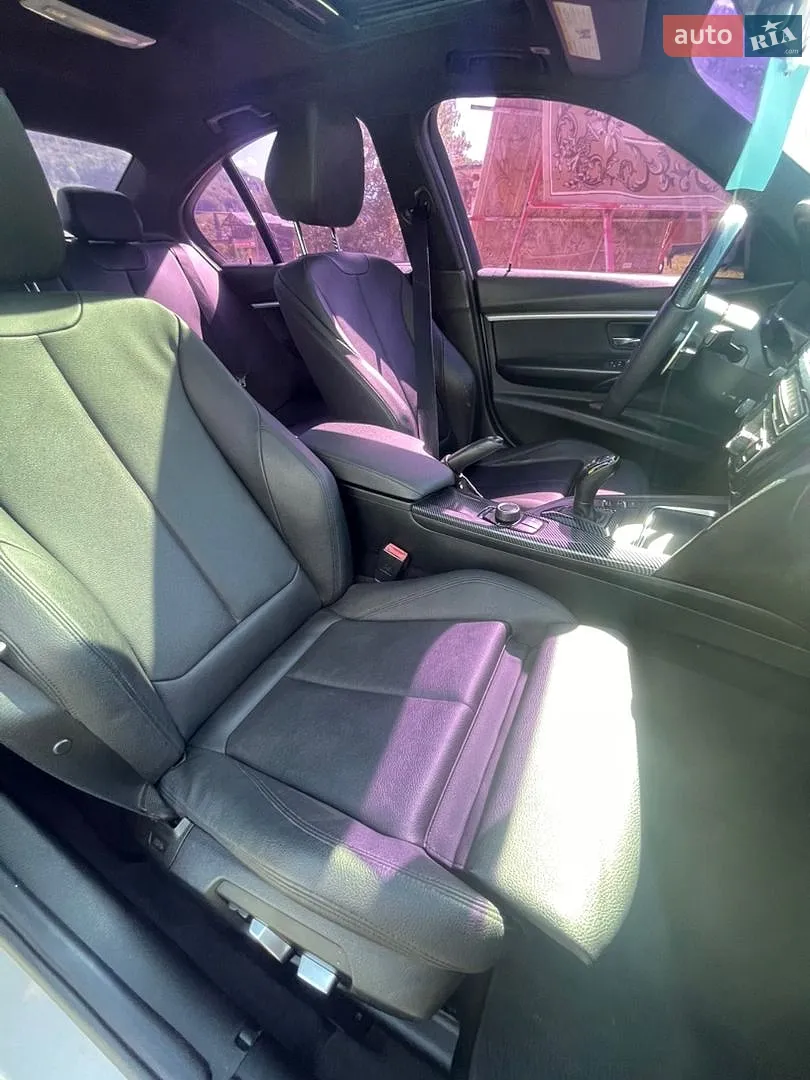 2016 BMW 3er - мініатюра 10