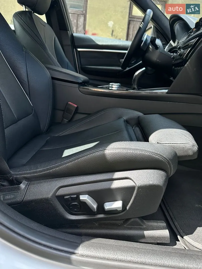 2015 BMW 3er - мініатюра 29