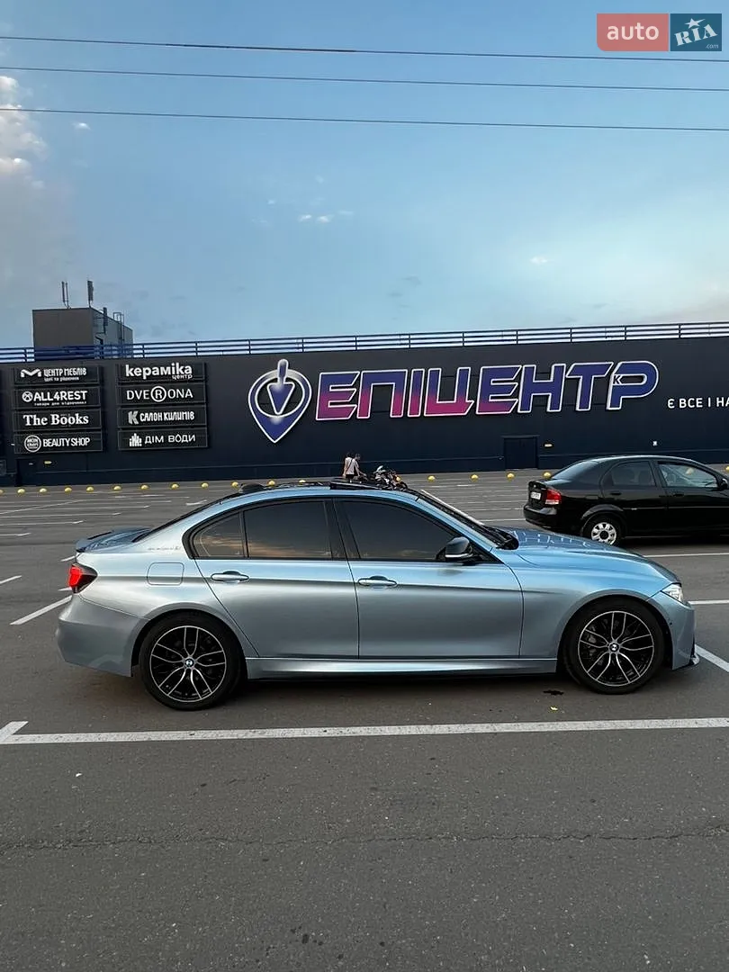 2012 BMW 3er - мініатюра 8