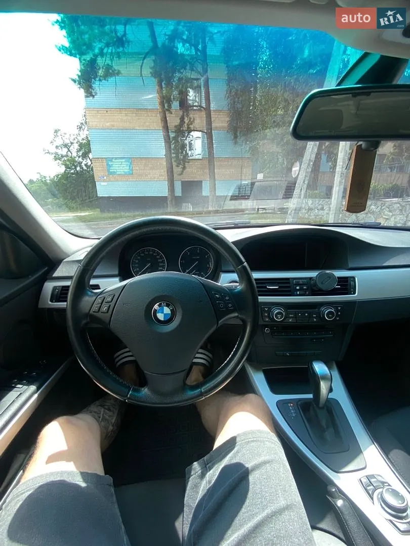 2010 BMW 3er - мініатюра 10