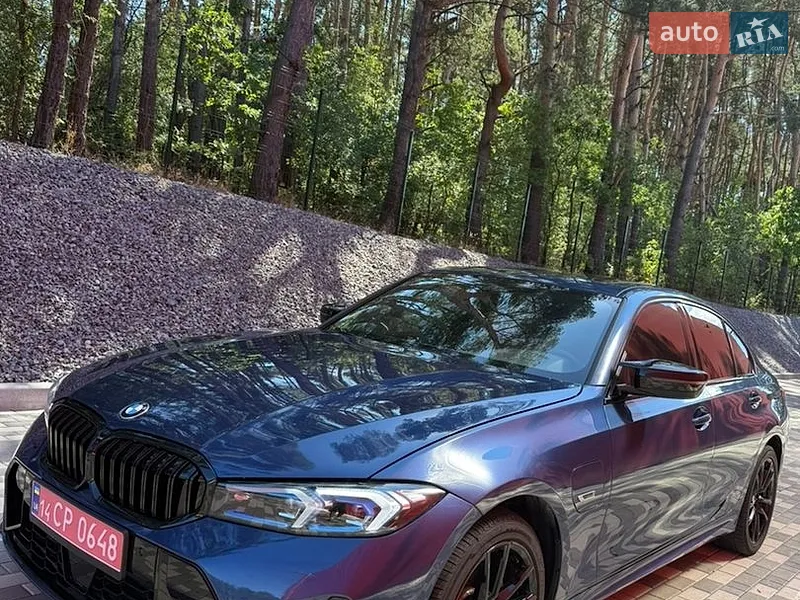 BMW 3 Series 2021