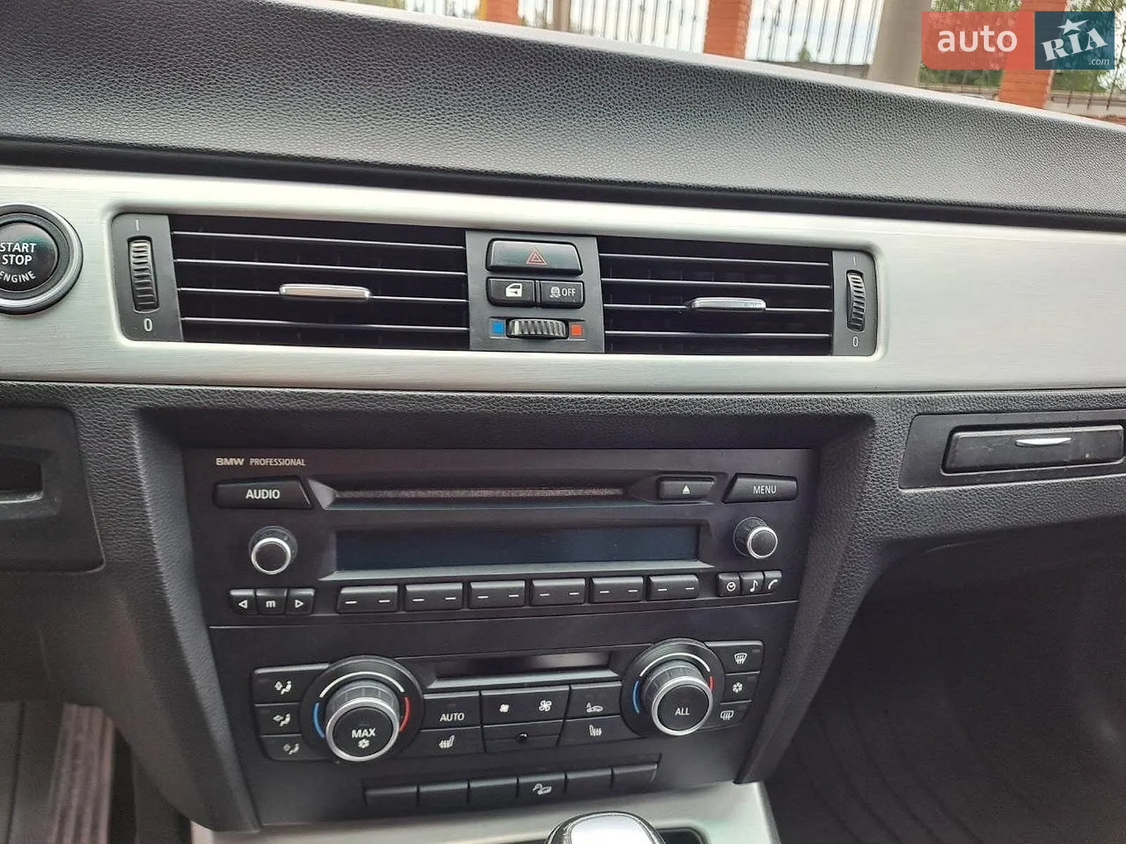 2011 BMW 3er - мініатюра 13