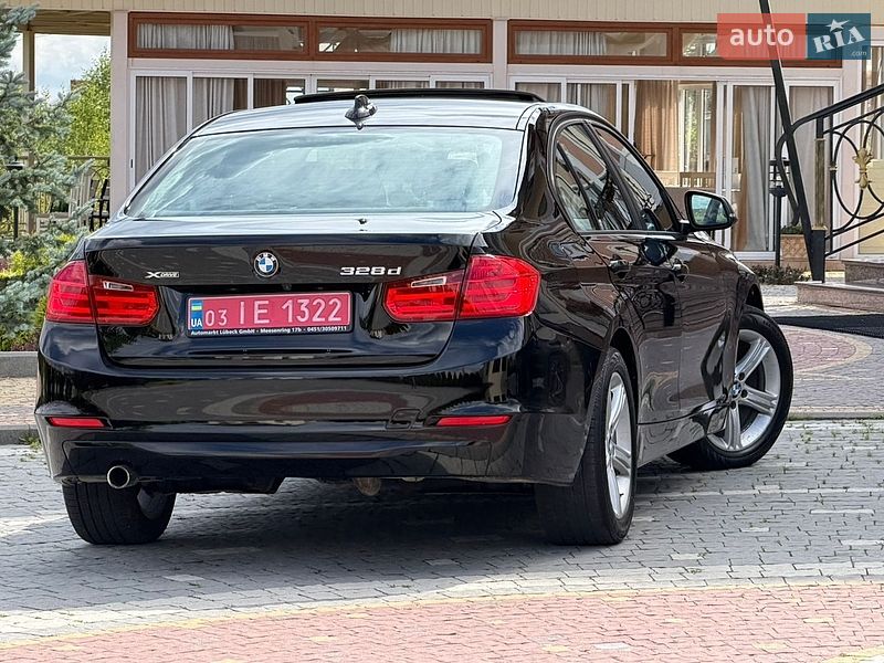 Седан BMW 3 Series 2014 в Дрогобыче