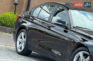 Седан BMW 3 Series 2014 в Дрогобыче