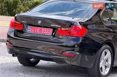 Седан BMW 3 Series 2014 в Дрогобыче