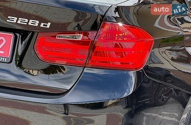 Седан BMW 3 Series 2014 в Дрогобыче