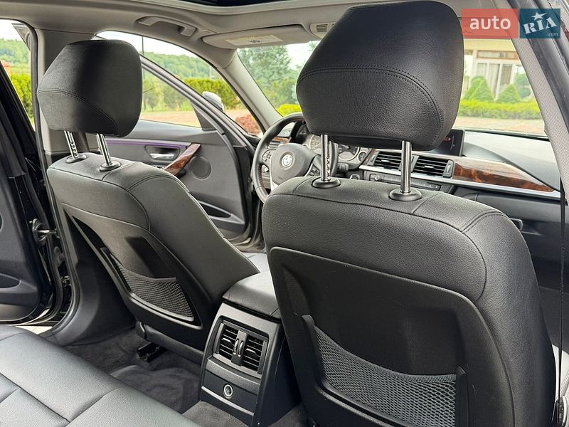 Седан BMW 3 Series 2014 в Дрогобыче