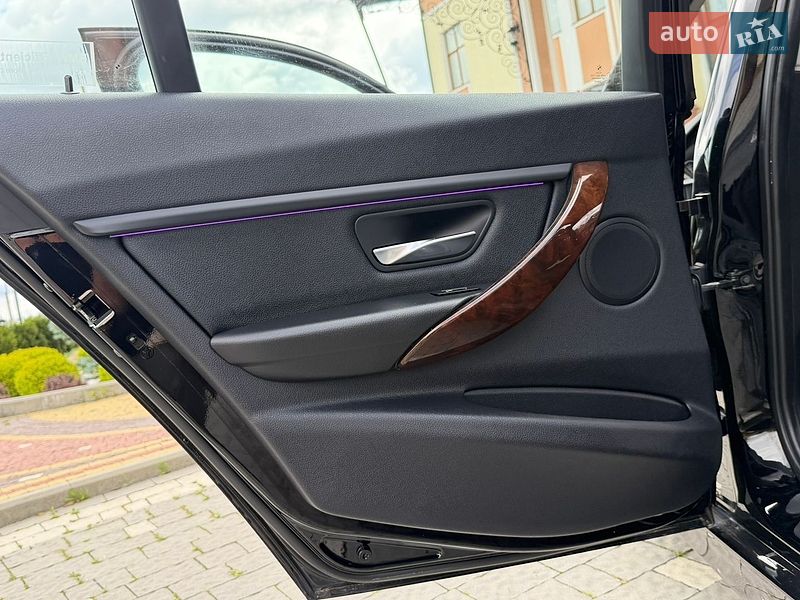 Седан BMW 3 Series 2014 в Дрогобыче