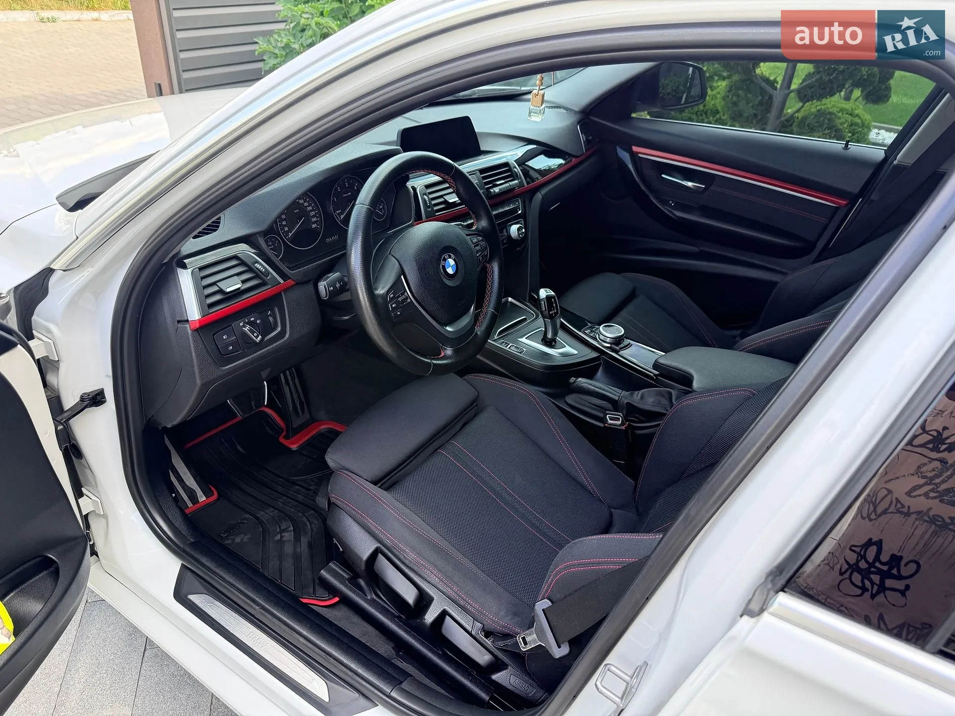 2016 BMW 3er - мініатюра 13