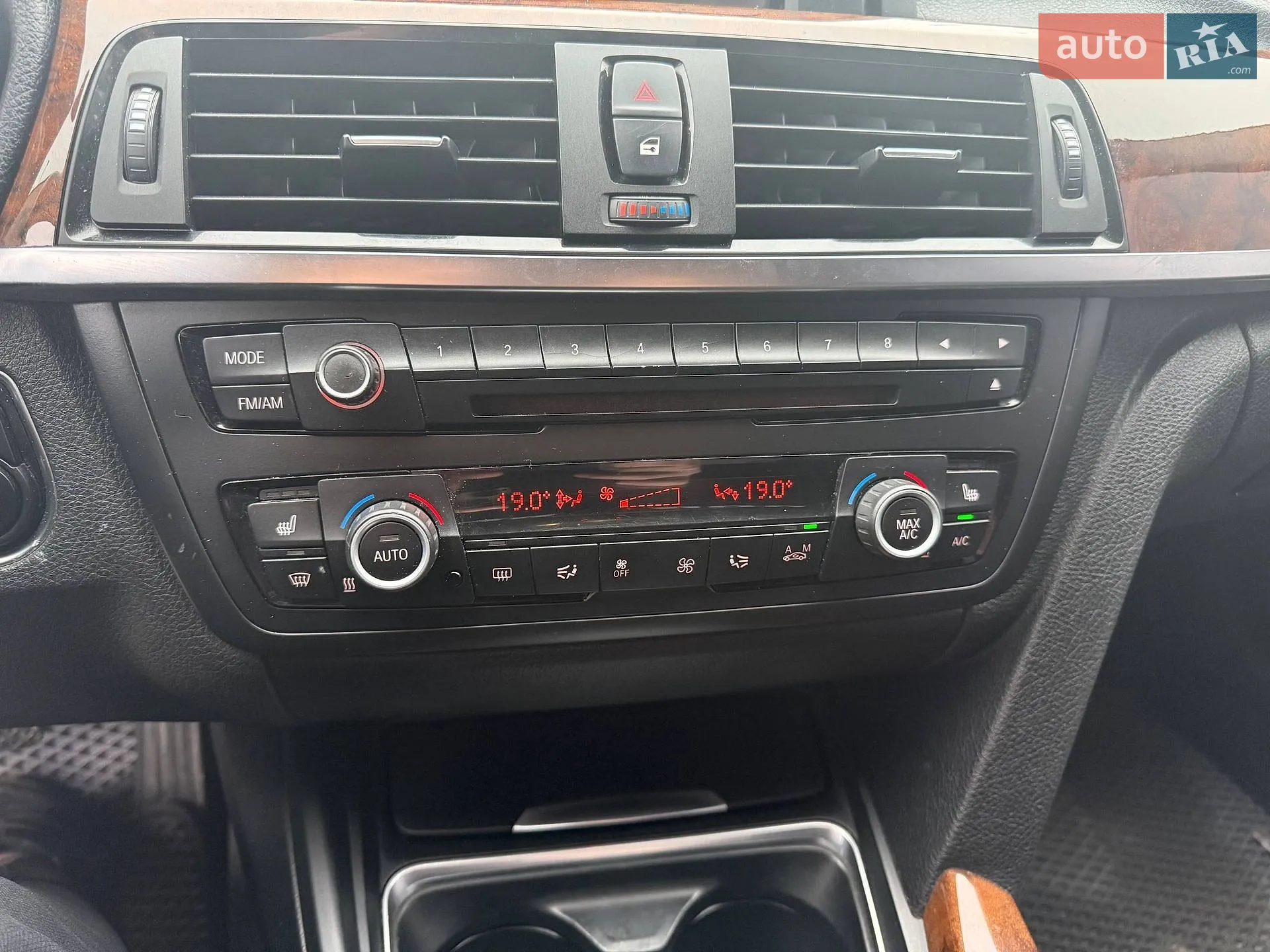 2013 BMW 3er - мініатюра 18