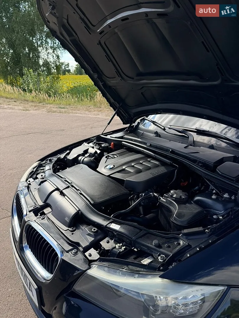 2010 BMW 3er - мініатюра 11