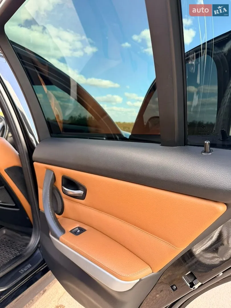 2010 BMW 3er - мініатюра 18