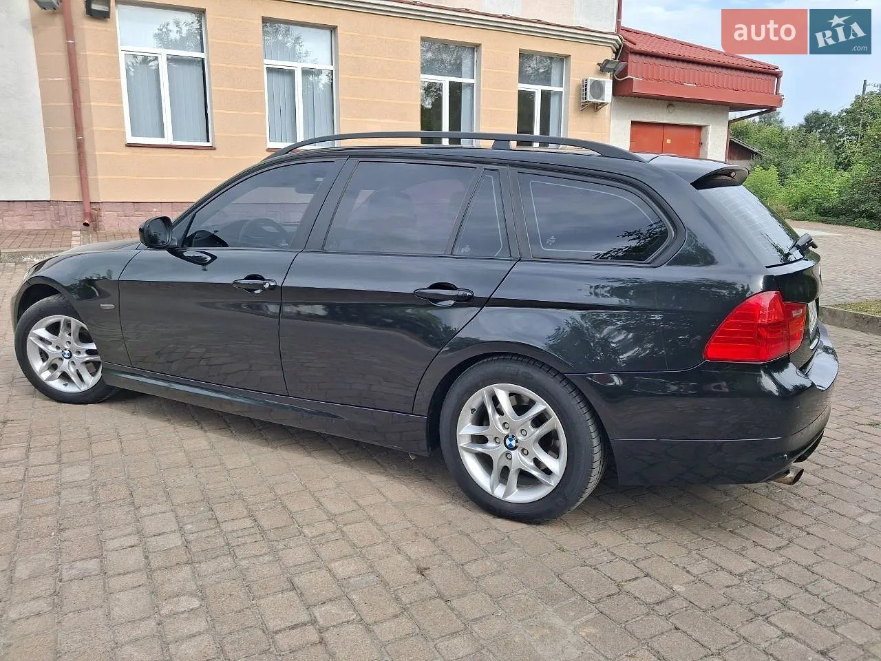2010 BMW 3er - мініатюра 9