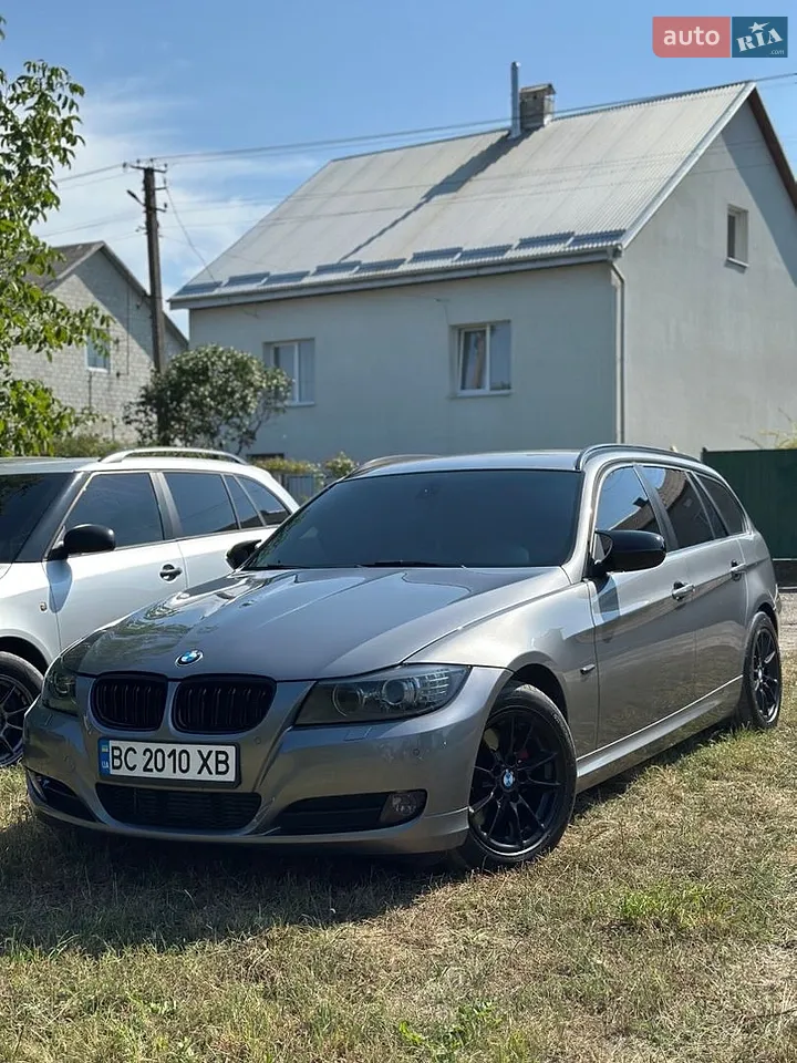 2010 BMW 3er - мініатюра 13