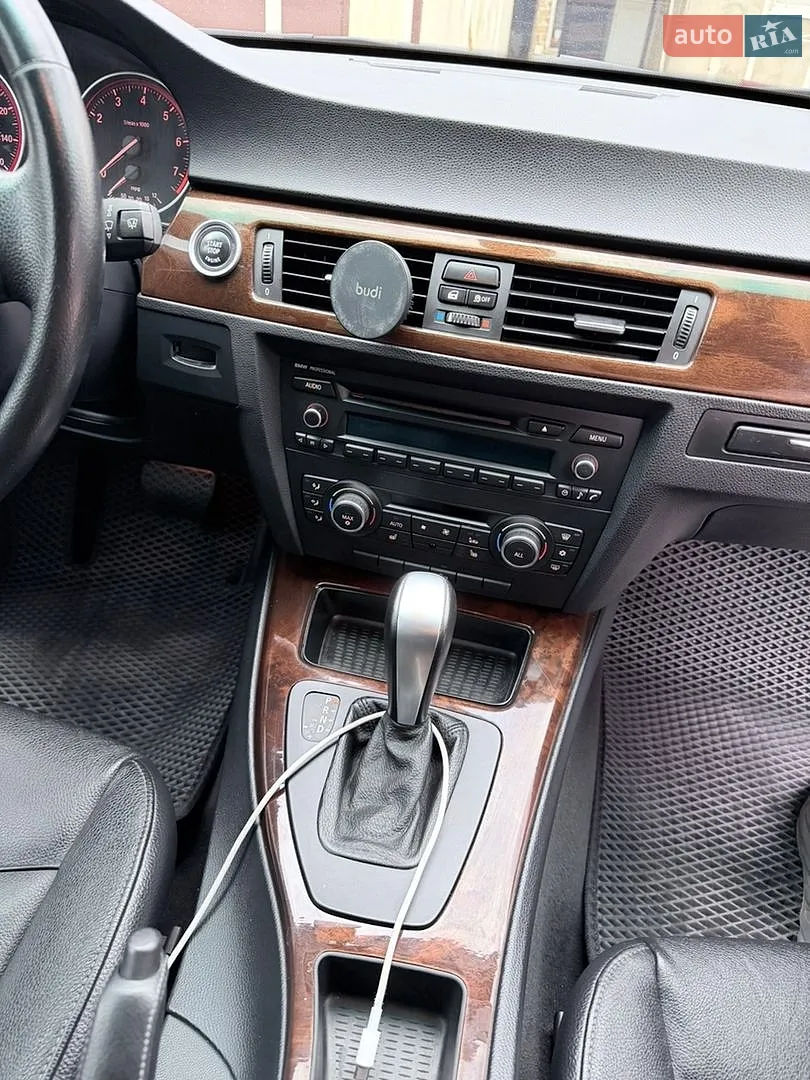 2011 BMW 3er - мініатюра 6
