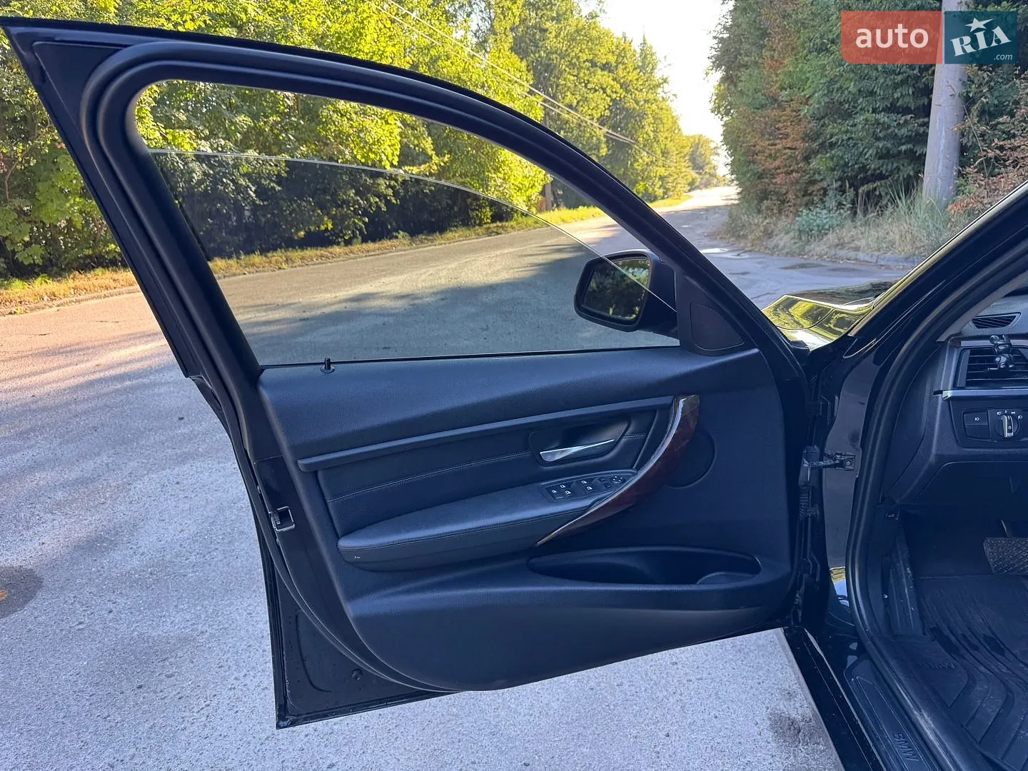 2012 BMW 3er - мініатюра 25