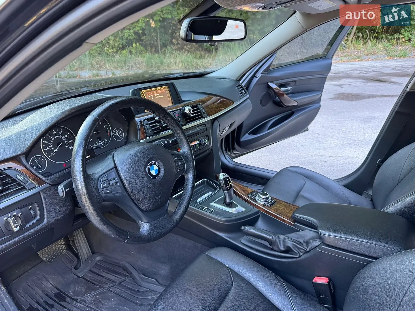 2012 BMW 3er - мініатюра 28