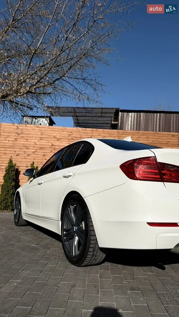 2015 BMW 3er - мініатюра 9