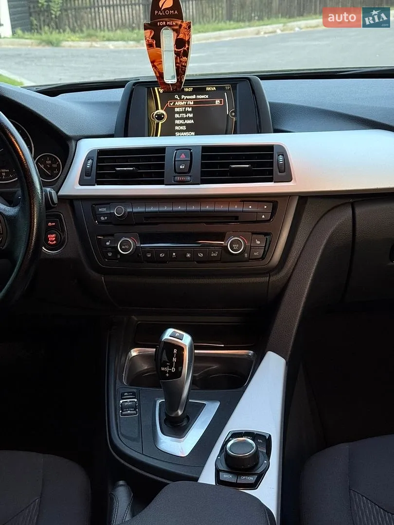 2013 BMW 3er - мініатюра 13