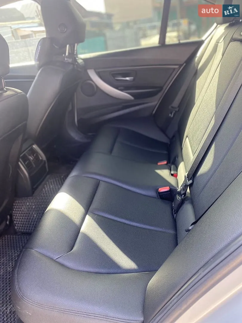 2015 BMW 3er - мініатюра 14
