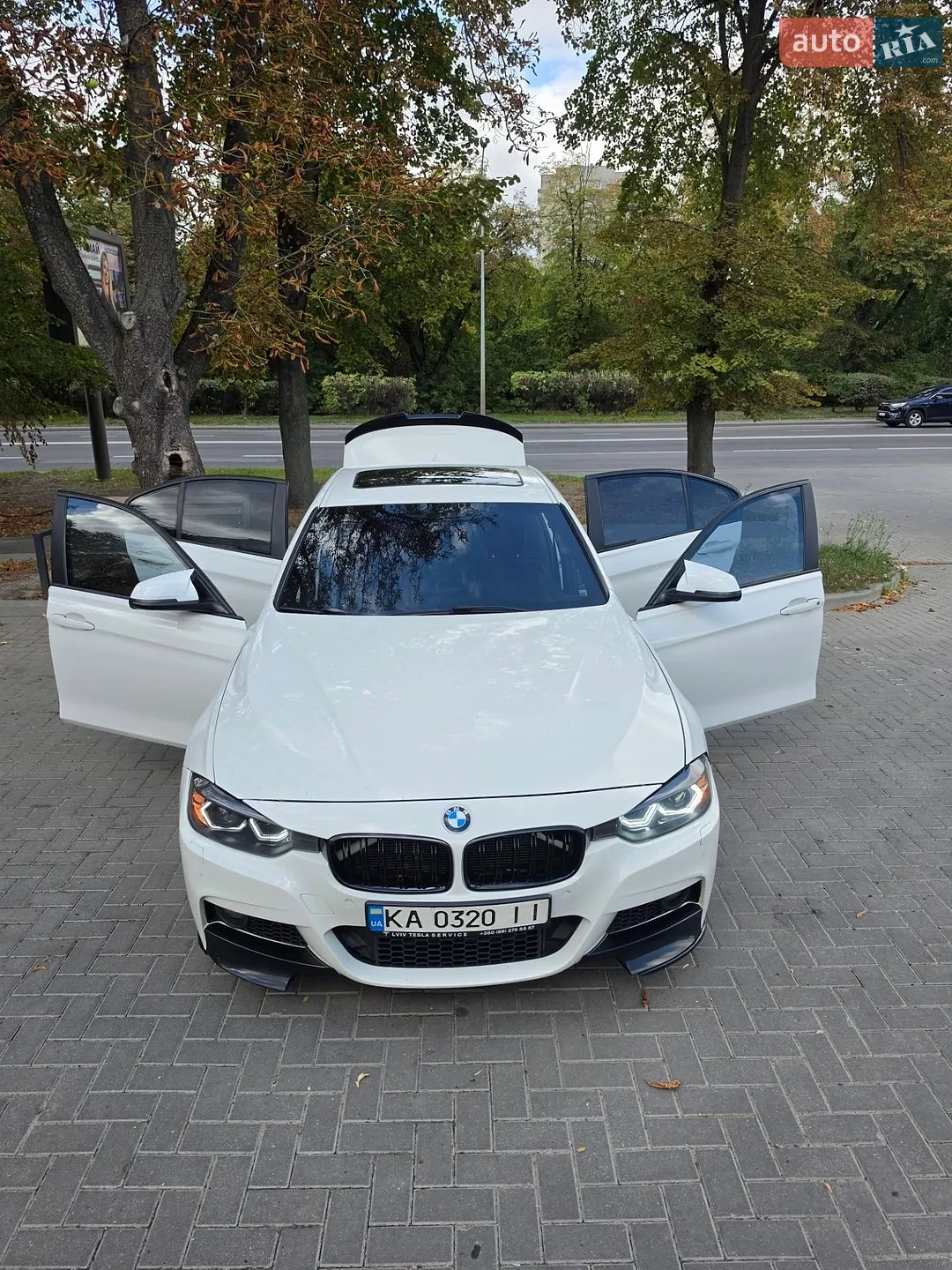 2013 BMW 3er - мініатюра 2