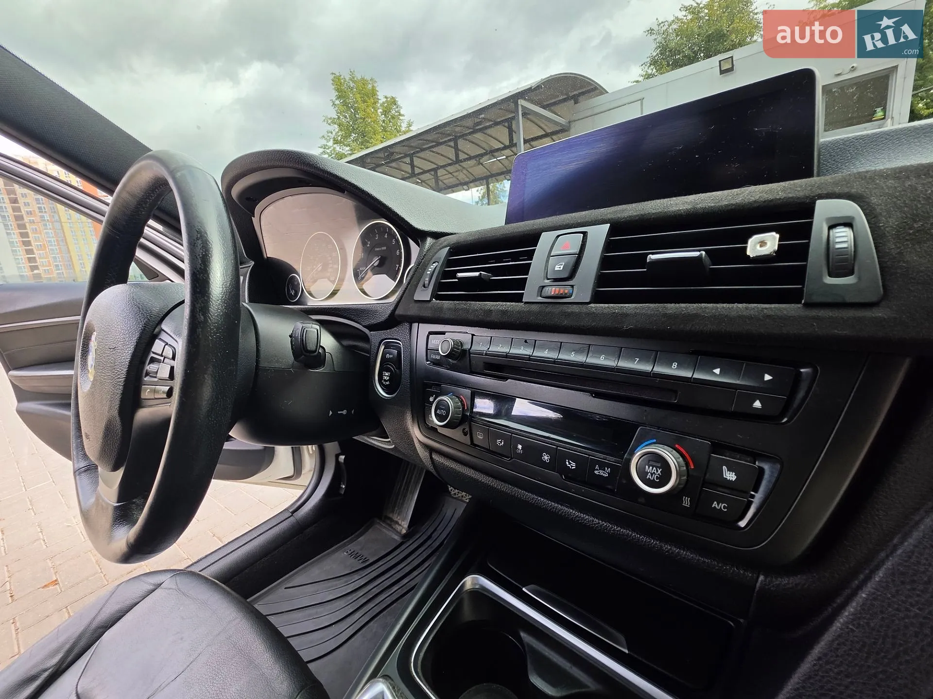 2013 BMW 3er - мініатюра 30