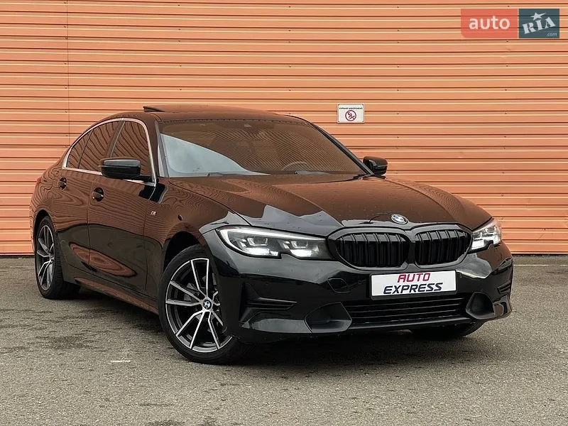 BMW 3 Series 2020