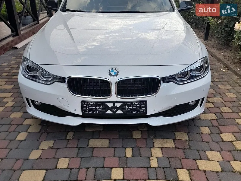 BMW 3 Series 2016