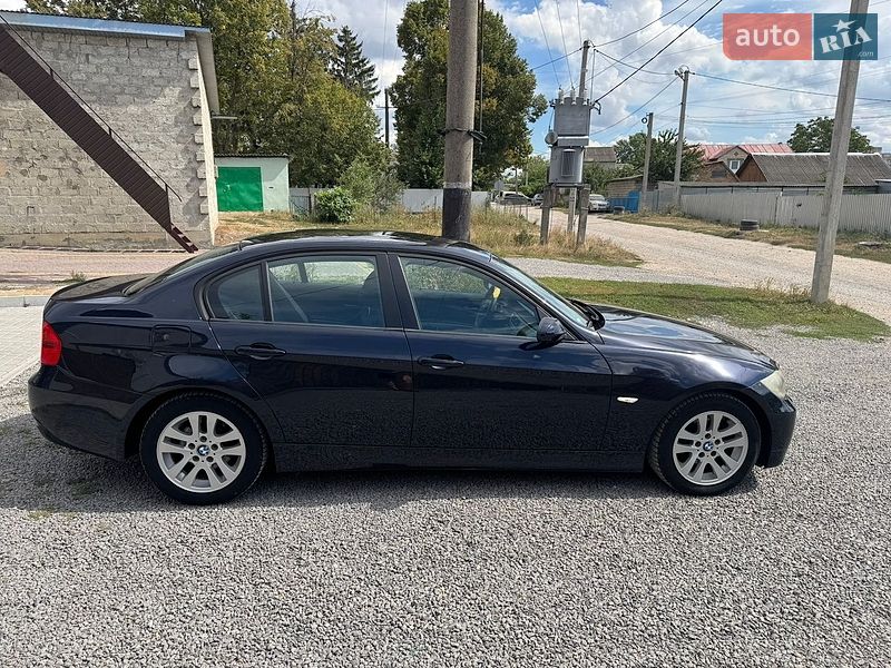 Седан BMW 3 Series 2006 в Волочиске